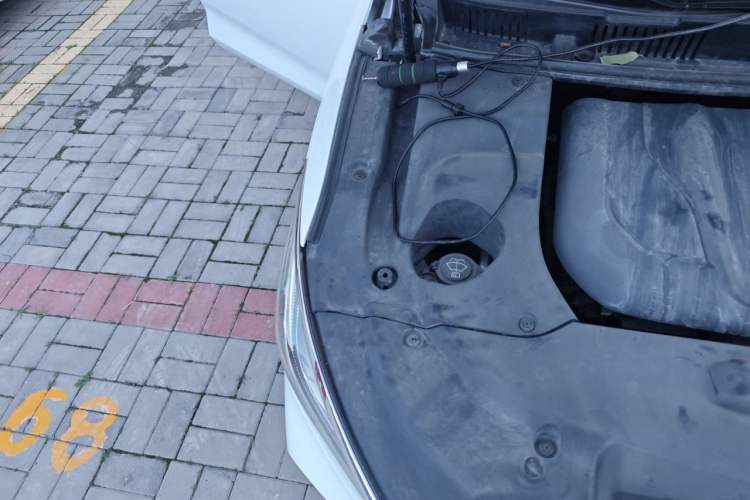 Used BYD Song MAX 2017 1.5T Automatic Smart Connect Prestige 7-Seater Engine Bay Right