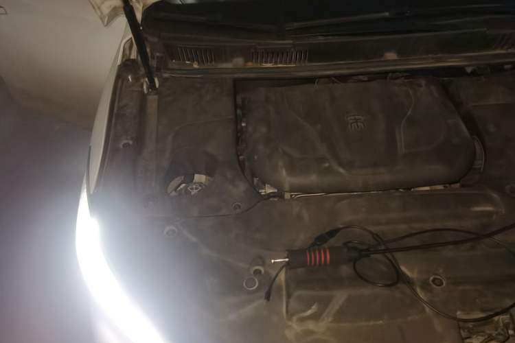 Used BYD Song MAX 2017 1.5T Automatic Smart Connect Prestige 7-Seater Engine Bay Right