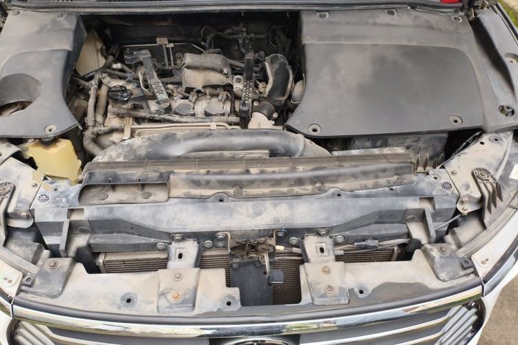 Used BYD Song MAX 2017 1.5T Automatic Smart Connect Elite 7-Seater Engine Bay