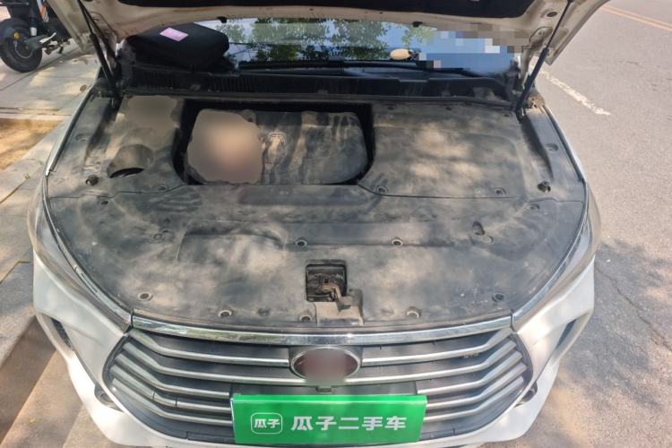 Used BYD Song MAX 2017 1.5T Automatic Smart Connect Elite 7-Seater Engine Bay