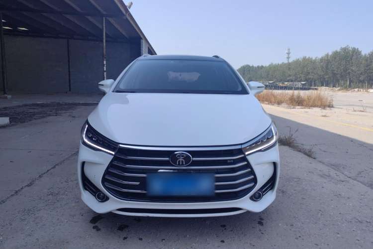 Used BYD Song MAX 2017 1.5T Automatic Smart Connect Prestige 7-Seater Exterior 1