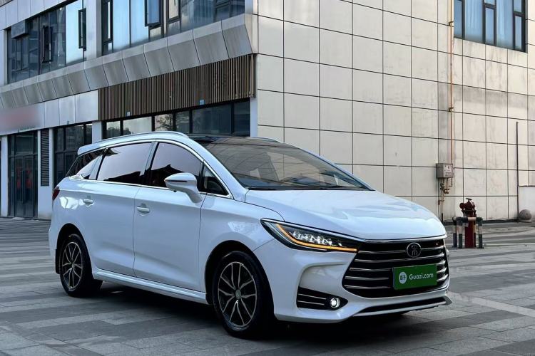 Used BYD Song MAX 2017 1.5T Automatic Smart Connect Elite 7-Seater Exterior 1