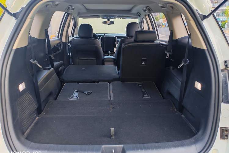 Used BYD Song MAX 2017 1.5T Automatic Smart Connect Prestige 7-Seater Exterior 11