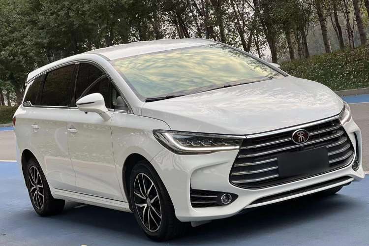 Used BYD Song MAX 2017 1.5T Automatic Smart Connect Luxury 7-Seater Exterior 2