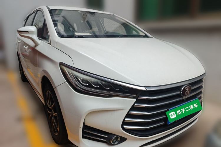 Used BYD Song MAX 2017 1.5T Manual Comfort 7-Seater Exterior 2