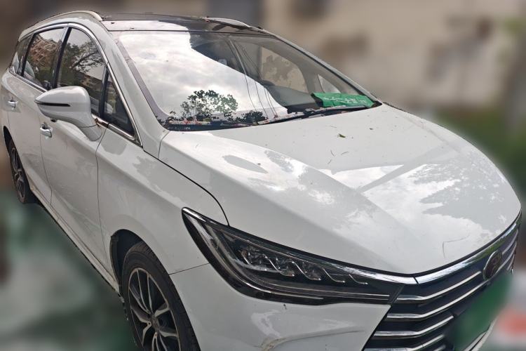 Used BYD Song MAX 2017 1.5T Automatic Smart Connect Elite 7-Seater Exterior 2