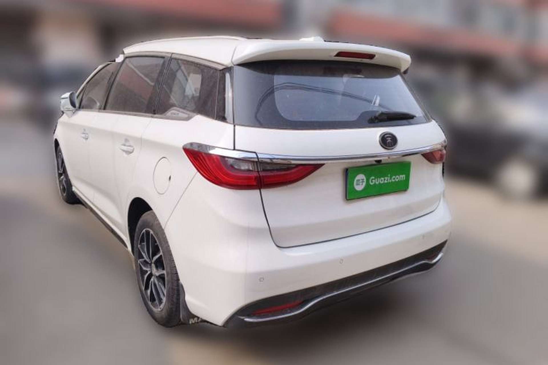 Used BYD Song MAX 2017 1.5T Automatic Smart Connect Elite 7-Seater Exterior 3