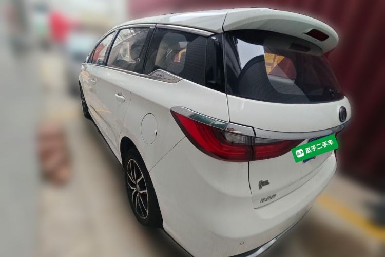 Used BYD Song MAX 2017 1.5T Manual Comfort 7-Seater Exterior 3