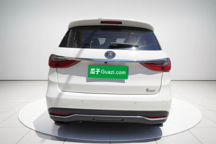 Used BYD Song MAX 2017 1.5T Automatic Smart Connect Luxury 7-Seater Exterior 4