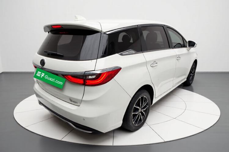 Used BYD Song MAX 2017 1.5T Automatic Smart Connect Luxury 7-Seater Exterior 5