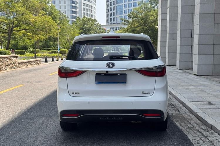 Used BYD Song MAX 2017 1.5T Automatic Smart Connect Prestige 7-Seater Exterior 5