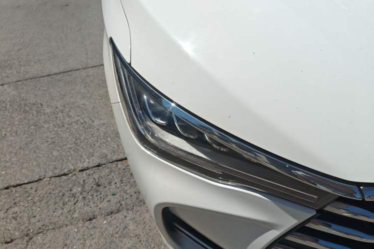 Used BYD Song MAX 2017 1.5T Automatic Smart Connect Luxury 7-Seater Exterior 6