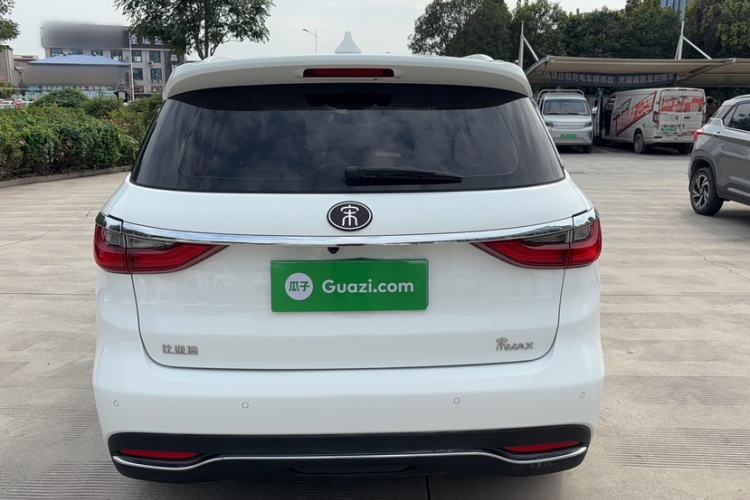 Used BYD Song MAX 2017 1.5T Automatic Smart Connect Elite 7-Seater Exterior 7