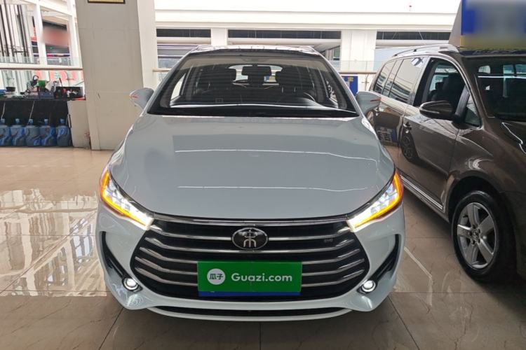 Used BYD Song MAX 2017 1.5T Automatic Smart Connect Elite 7-Seater Front