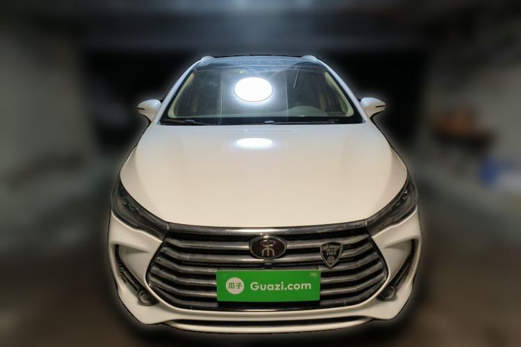 Used BYD Song MAX 2017 1.5T Automatic Smart Connect Elite 7-Seater Front