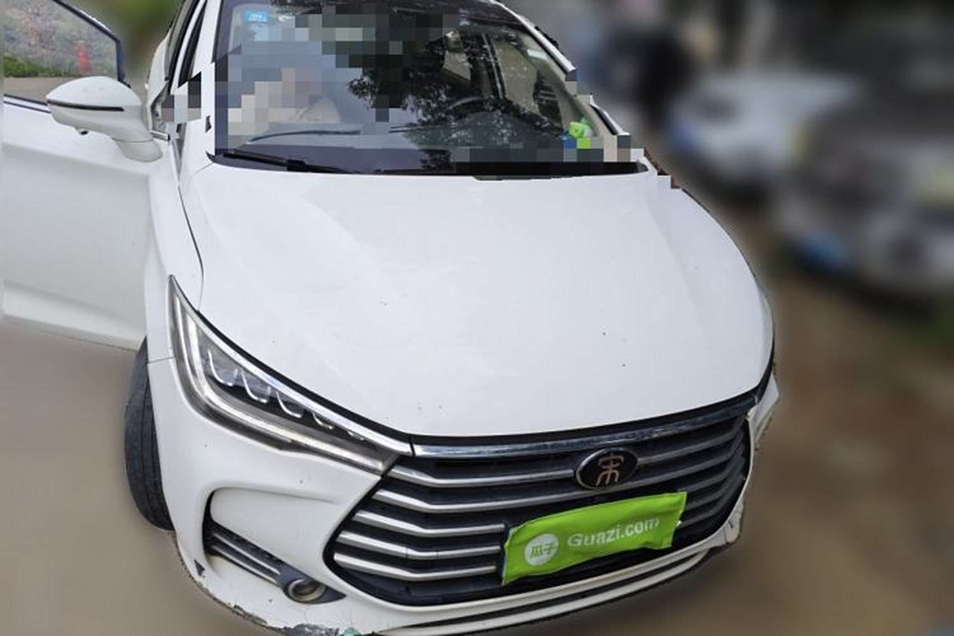 Used BYD Song MAX 2017 1.5T Automatic Smart Connect Elite 7-Seater Front