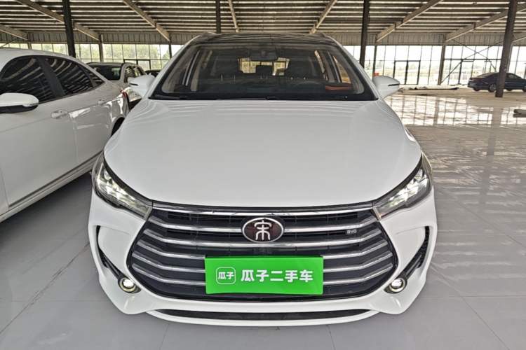 Used BYD Song MAX 2017 1.5T Automatic Smart Connect Elite 7-Seater Front