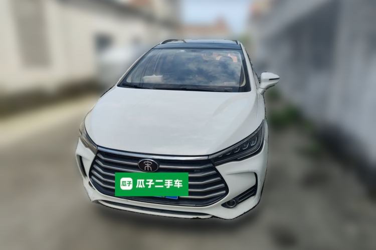 Used BYD Song MAX 2017 1.5T Automatic Smart Connect Elite 7-Seater Front