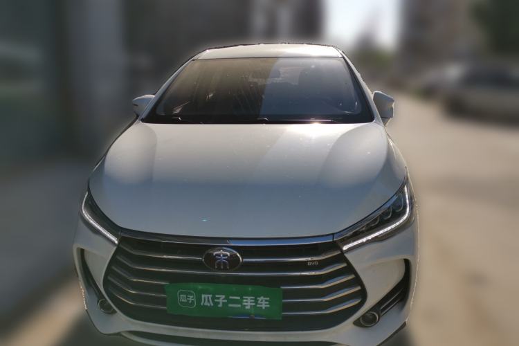 Used BYD Song MAX 2017 1.5T Manual Smart Connect Luxury 7-Seater Front