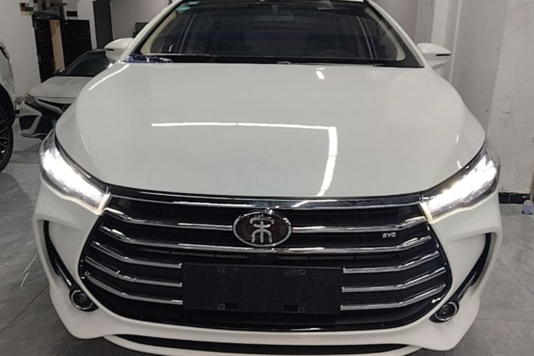 Used BYD Song MAX 2017 1.5T Automatic Smart Connect Luxury 7-Seater Front