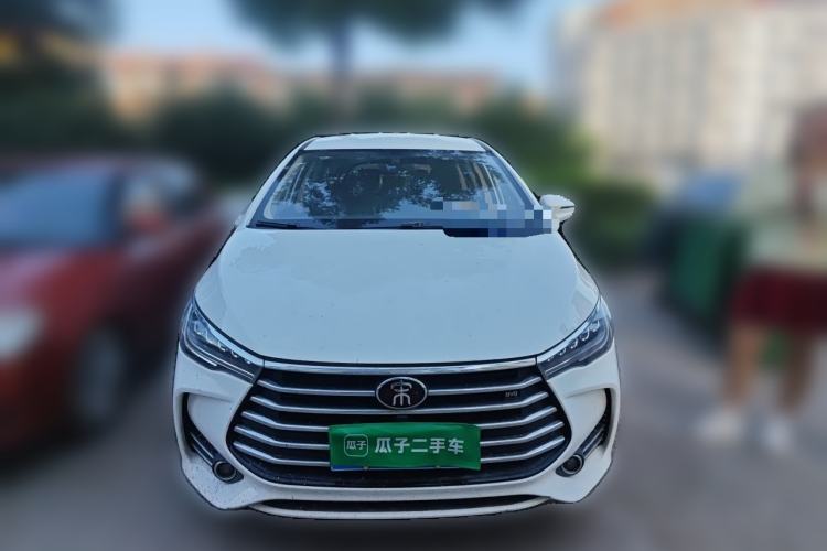 Used BYD Song MAX 2017 1.5T Automatic Smart Connect Luxury 7-Seater Front
