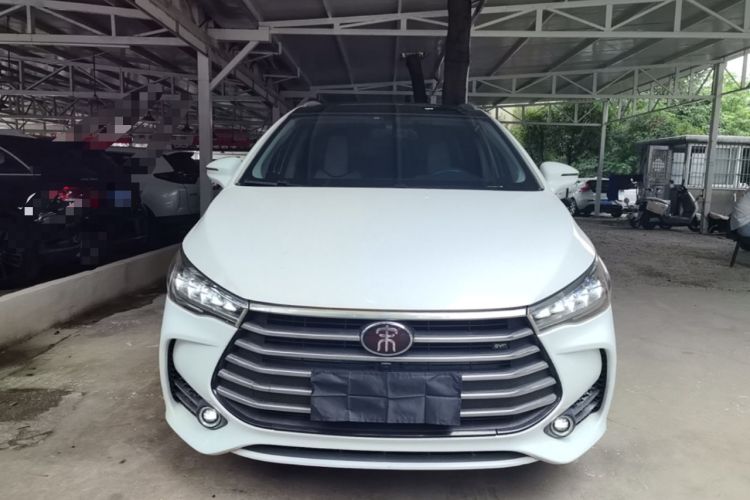 Used BYD Song MAX 2017 1.5T Automatic Smart Connect Elite 7-Seater Front