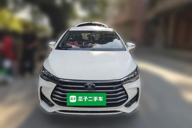 Used BYD Song MAX 2017 1.5T Automatic Smart Connect Luxury 7-Seater Front