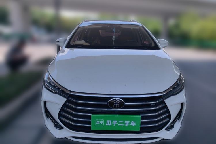 Used BYD Song MAX 2017 1.5T Automatic Smart Connect Elite 7-Seater Front