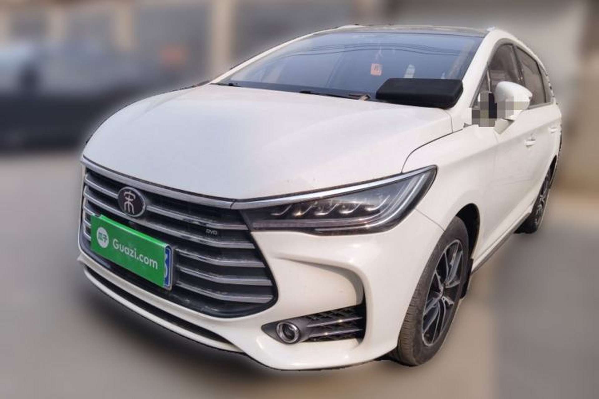 Used BYD Song MAX 2017 1.5T Automatic Smart Connect Elite 7-Seater Front Left 45 Deg