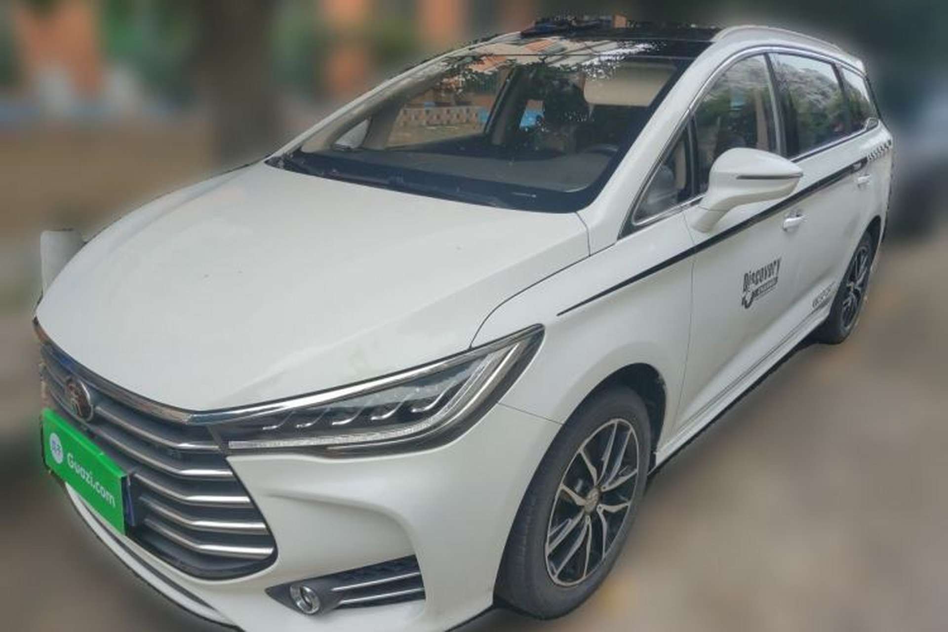 Used BYD Song MAX 2017 1.5T Automatic Smart Connect Elite 7-Seater Front Left 45 Deg