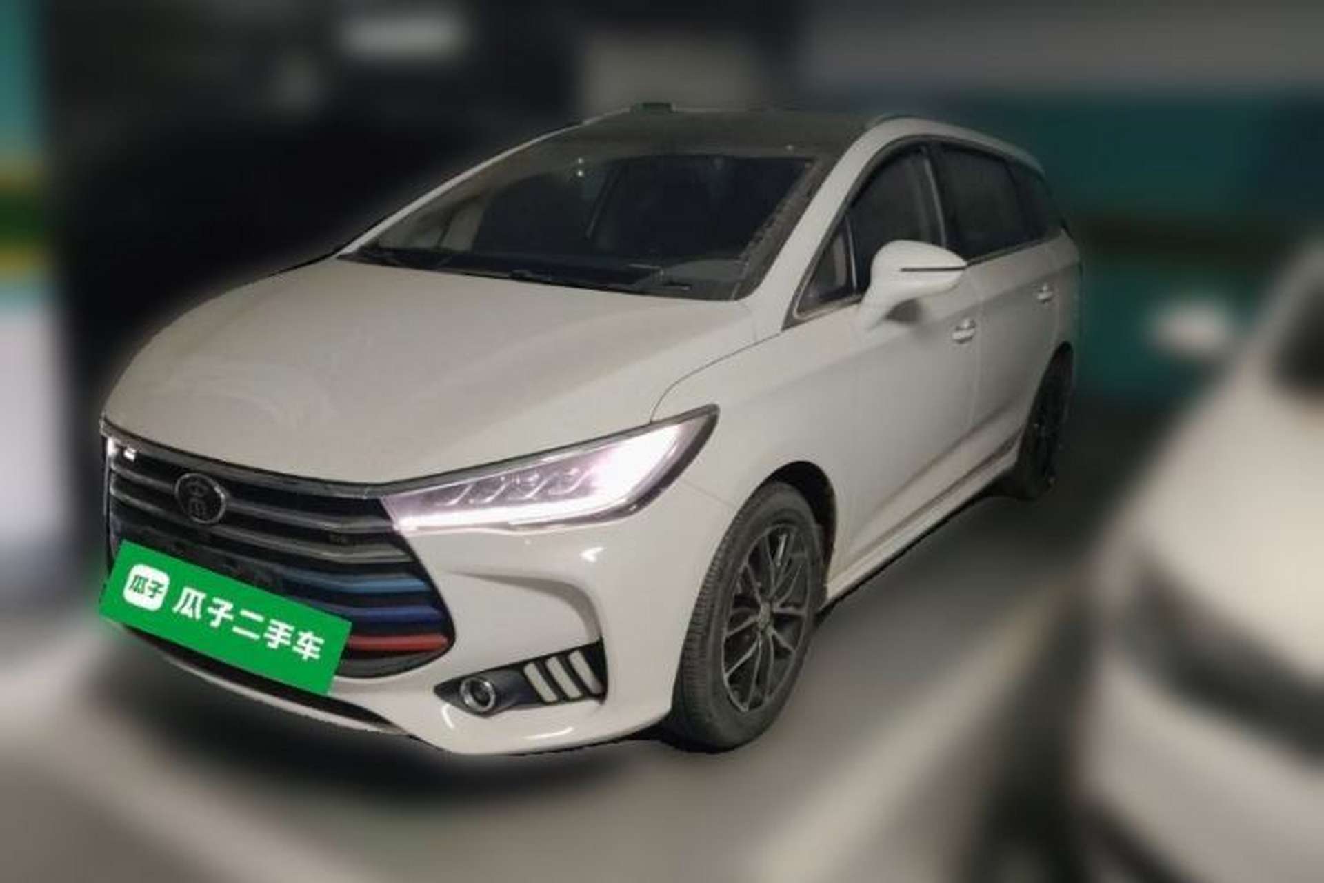 Used BYD Song MAX 2017 1.5T Automatic Smart Connect Elite 7-Seater Front Left 45 Deg
