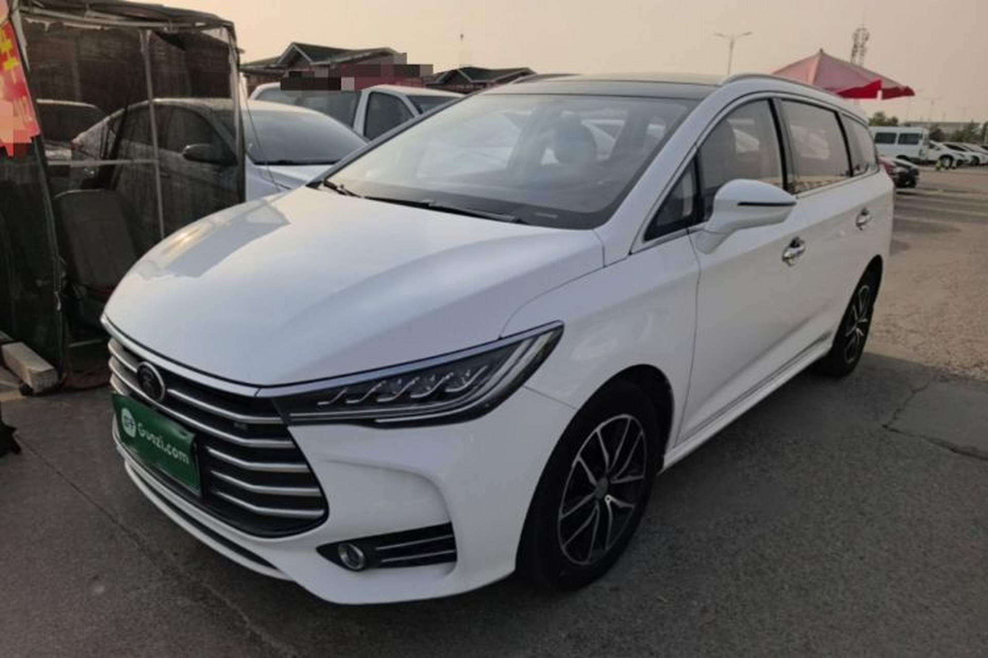Used BYD Song MAX 2017 1.5T Automatic Smart Connect Elite 7-Seater Front Left 45 Deg