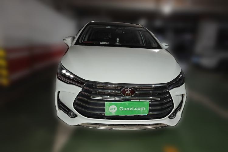 Used BYD Song MAX 2017 1.5T Automatic Smart Connect Elite 7-Seater Front