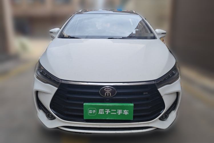 Used BYD Song MAX 2017 1.5T Automatic Smart Connect Elite 7-Seater Front