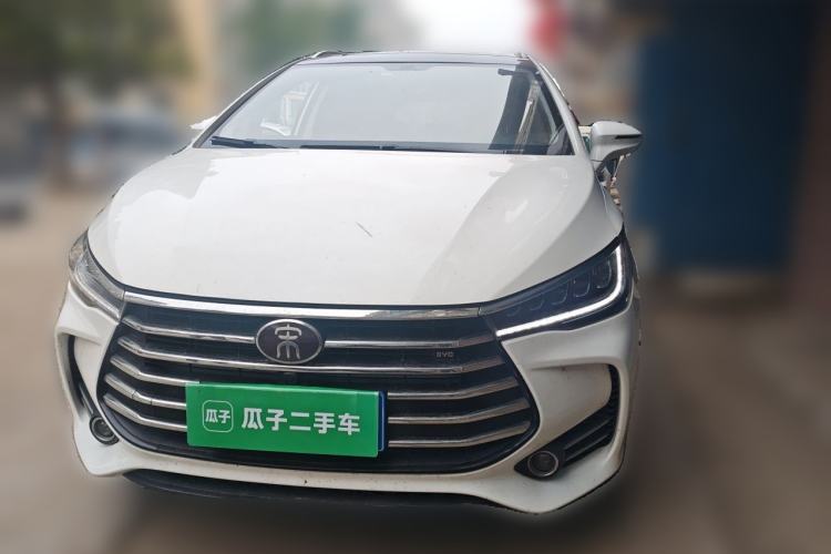 Used BYD Song MAX 2017 1.5T Automatic Smart Connect Elite 7-Seater Front