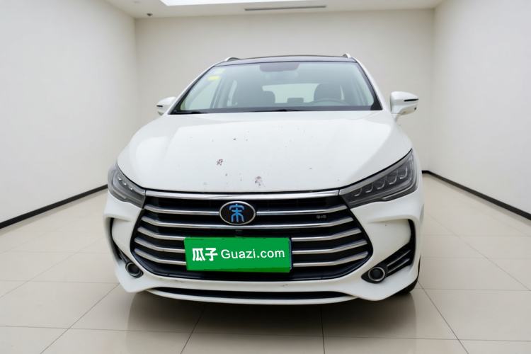 Used BYD Song MAX 2017 1.5T Automatic Smart Connect Elite 7-Seater Front