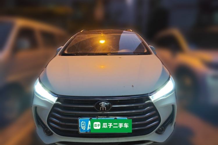 Used BYD Song MAX 2017 1.5T Automatic Smart Connect Elite 7-Seater Front