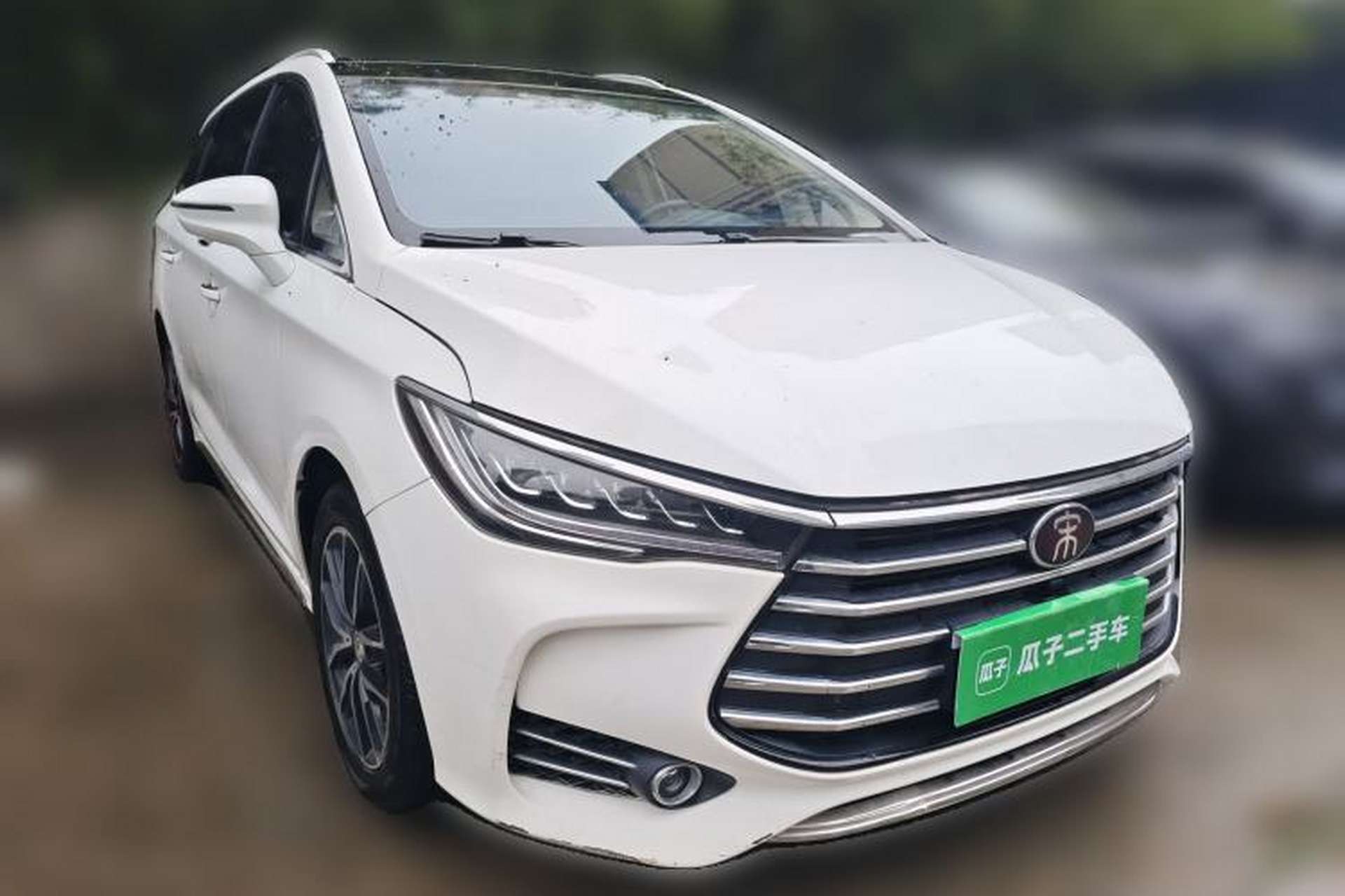 Used BYD Song MAX 2017 1.5T Automatic Smart Connect Elite 7-Seater Front Right 45 Deg