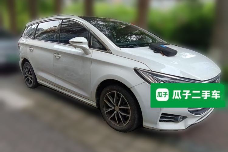 Used BYD Song MAX 2017 1.5T Automatic Smart Connect Elite 7-Seater Front Right 45 Deg