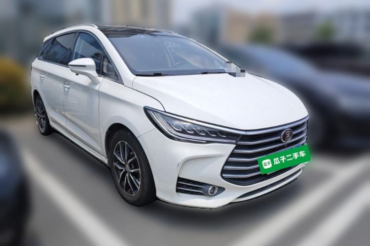 Used BYD Song MAX 2017 1.5T Automatic Smart Connect Elite 7-Seater Front Right 45 Deg