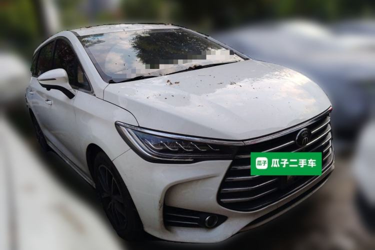 Used BYD Song MAX 2017 1.5T Automatic Smart Connect Luxury 7-Seater Front Right 45 Deg