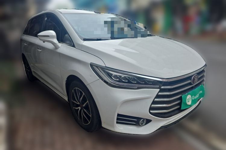 Used BYD Song MAX 2017 1.5T Automatic Smart Connect Luxury 7-Seater Front Right 45 Deg