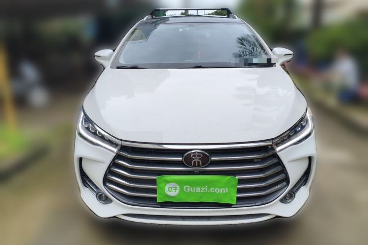 Used BYD Song MAX 2017 1.5T Automatic Smart Connect Elite 7-Seater Front