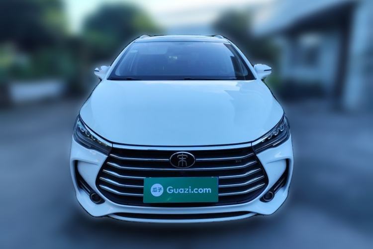 Used BYD Song MAX 2017 1.5T Automatic Smart Connect Prestige 7-Seater Front