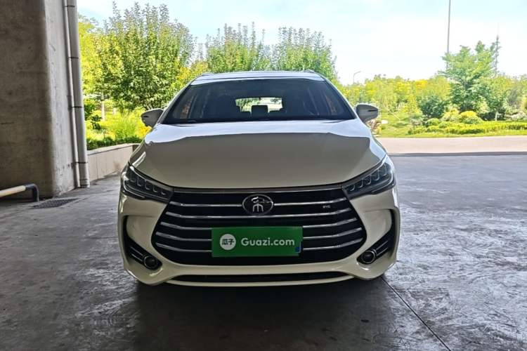 Used BYD Song MAX 2017 1.5T Automatic Smart Connect Elite 7-Seater Front