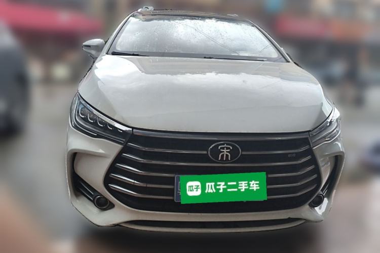 Used BYD Song MAX 2017 1.5T Automatic Smart Connect Elite 7-Seater Front