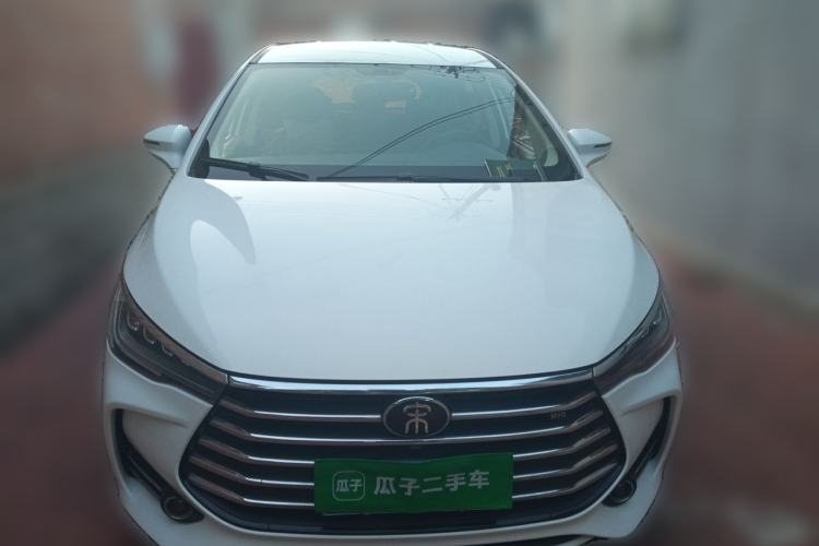Used BYD Song MAX 2017 1.5T Automatic Smart Connect Luxury 7-Seater Front