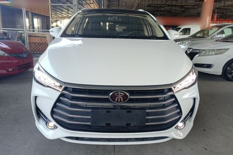 Used BYD Song MAX 2017 1.5T Automatic Smart Connect Prestige 7-Seater Front