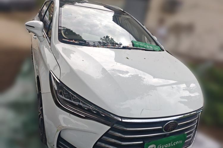 Used BYD Song MAX 2017 1.5T Automatic Smart Connect Elite 7-Seater Front