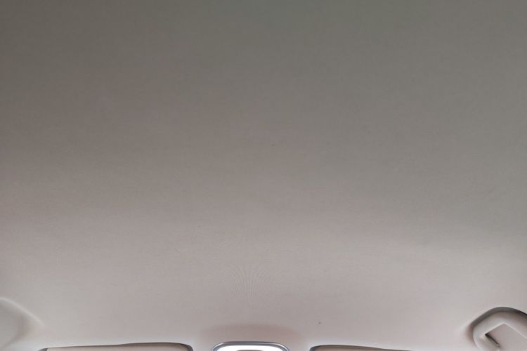 Used BYD Song MAX 2017 1.5T Automatic Smart Connect Luxury 7-Seater Headliner